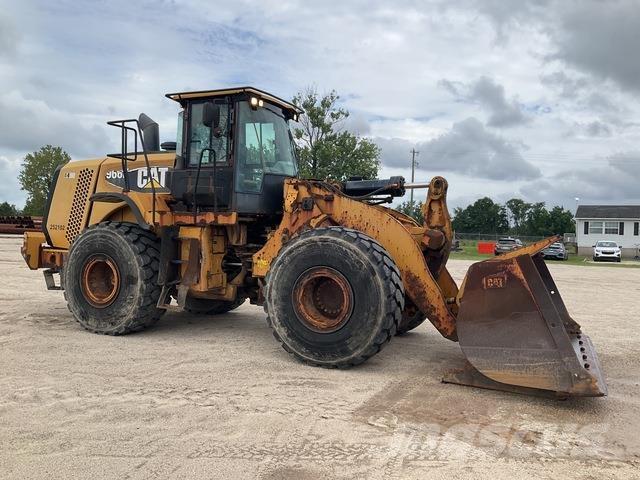 CAT 966K Incarcator pe pneuri