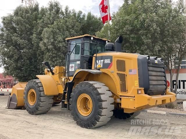 CAT 966L Incarcator pe pneuri