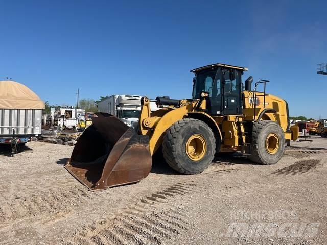 CAT 966M Incarcator pe pneuri