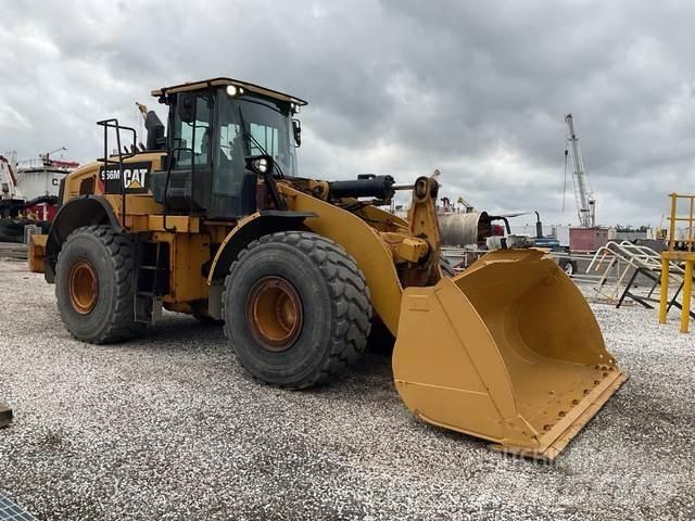 CAT 966M Incarcator pe pneuri