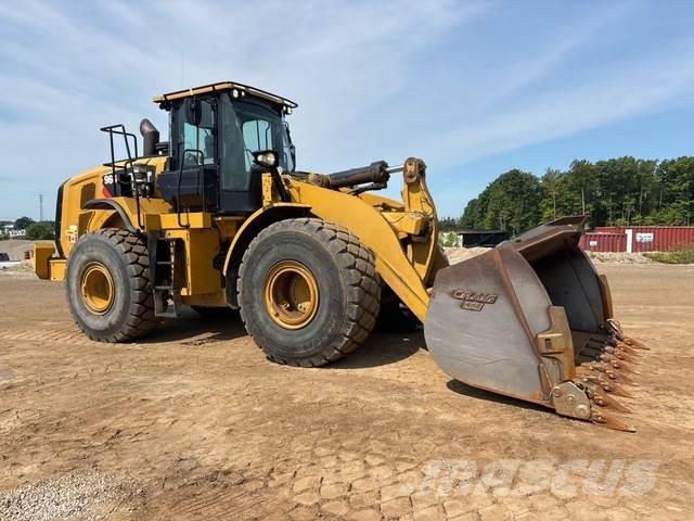 CAT 966M Incarcator pe pneuri