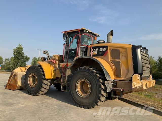 CAT 966M XE Incarcator pe pneuri