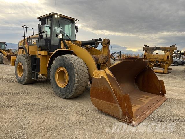 CAT 966M XE Incarcator pe pneuri