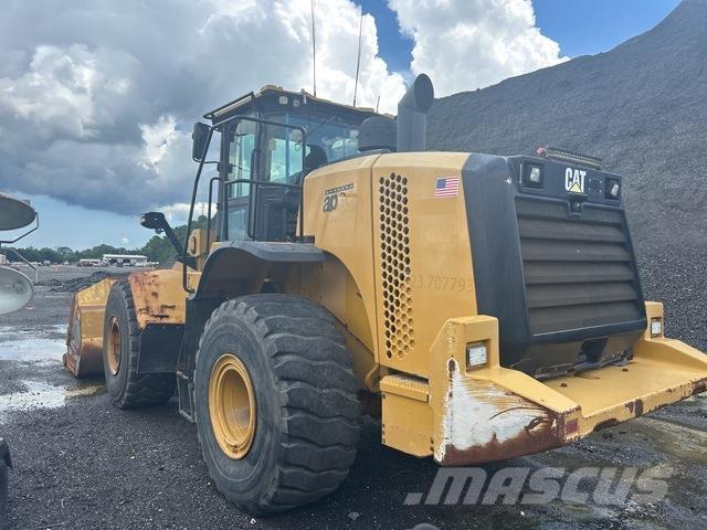 CAT 972M Incarcator pe pneuri