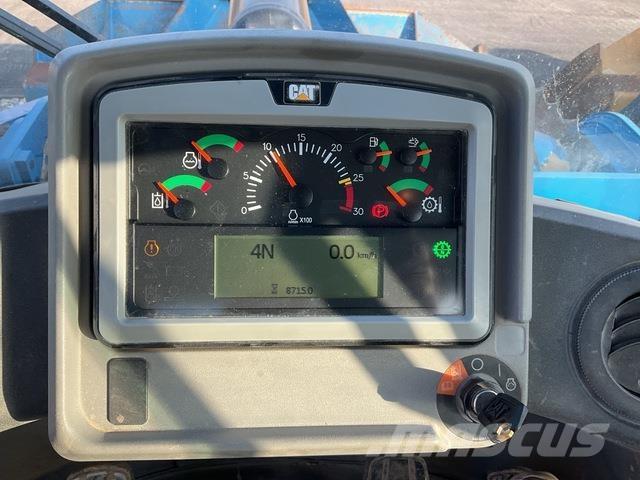 CAT 972M Incarcator pe pneuri