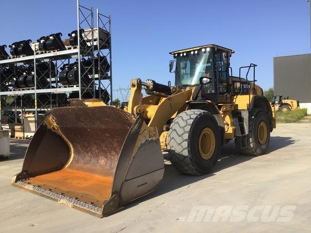 CAT 972M XE Incarcator pe pneuri
