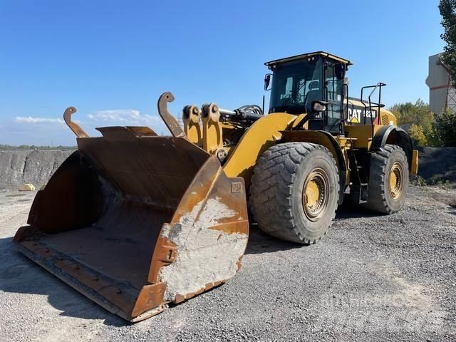 CAT 982M Incarcator pe pneuri