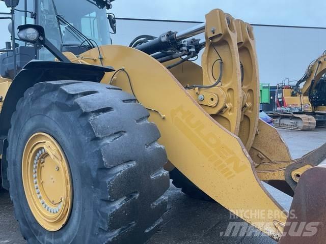 CAT 982M Incarcator pe pneuri