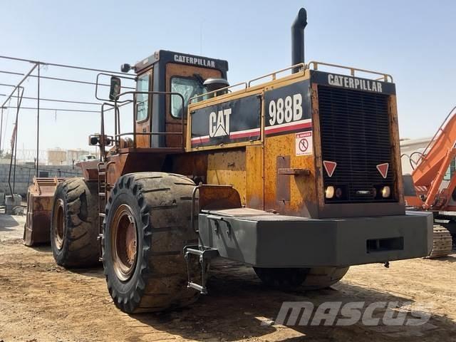 CAT 988B Incarcator pe pneuri