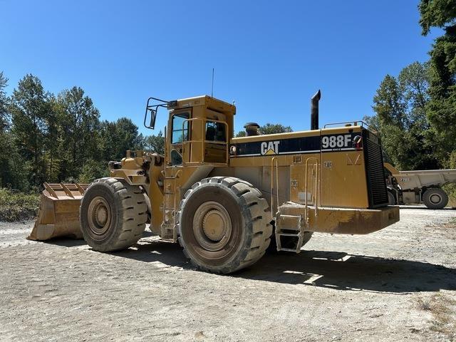 CAT 988F Incarcator pe pneuri