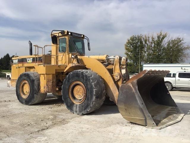 CAT 988F Incarcator pe pneuri