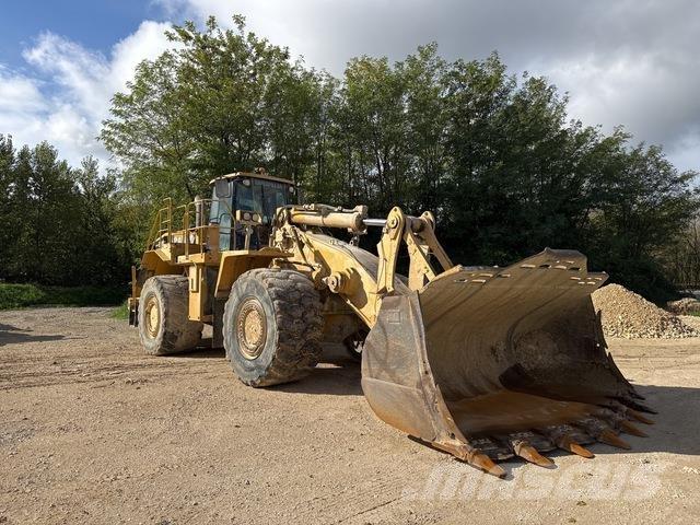 CAT 988G Incarcator pe pneuri