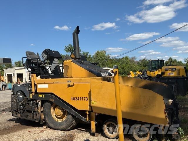 CAT AP-600D Pavatoare asfalt