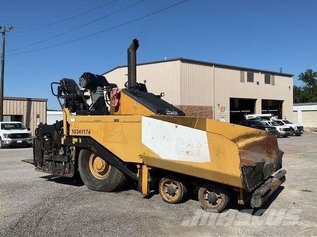 CAT AP-600D Pavatoare asfalt