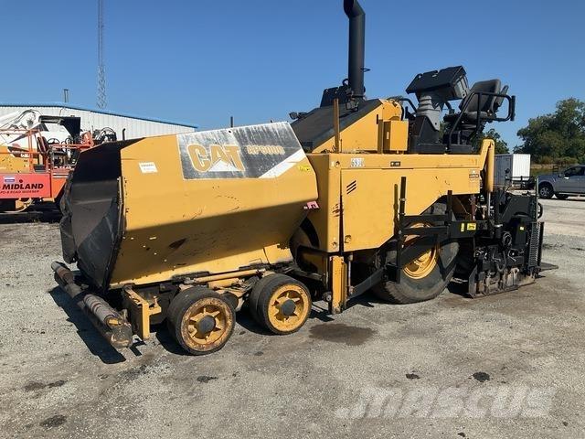 CAT AP-600D Pavatoare asfalt