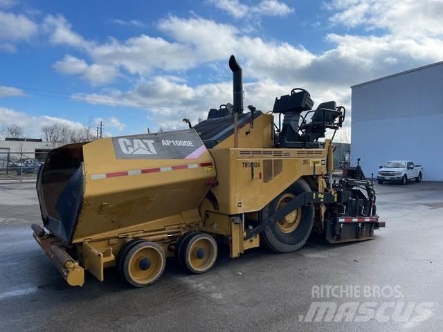 CAT AP1000E Pavatoare asfalt