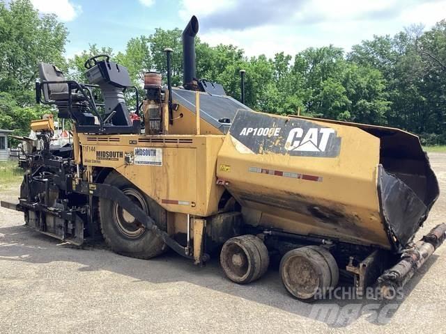 CAT AP1000E Pavatoare asfalt