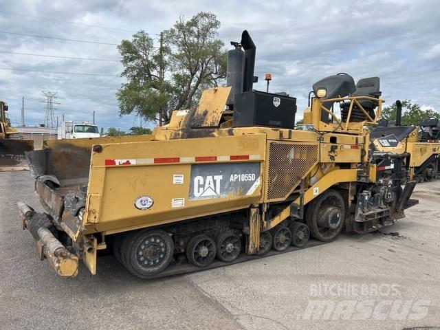 CAT AP1055D Pavatoare asfalt