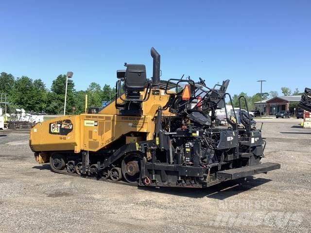 CAT AP1055F Pavatoare asfalt