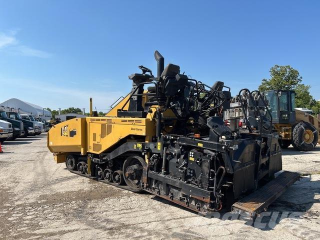CAT AP1055F Pavatoare asfalt