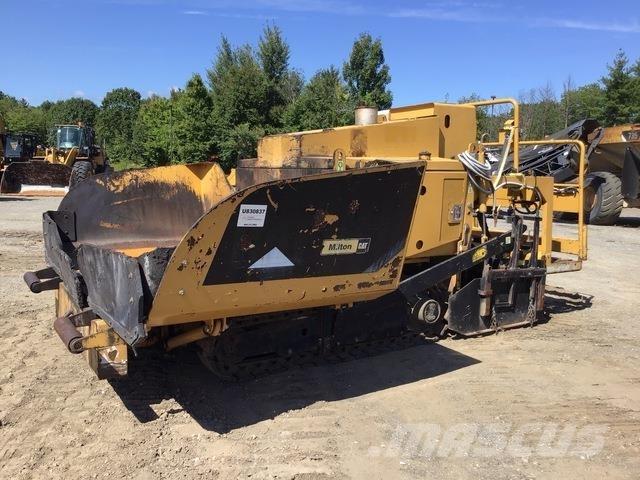 CAT AP255E Pavatoare asfalt
