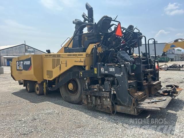 CAT AP600F Pavatoare asfalt