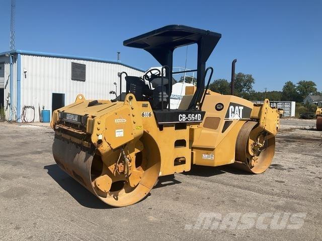 CAT CB-564D Cilindri compactori dubli