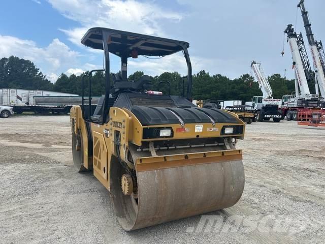 CAT CB10 Cilindri compactori dubli