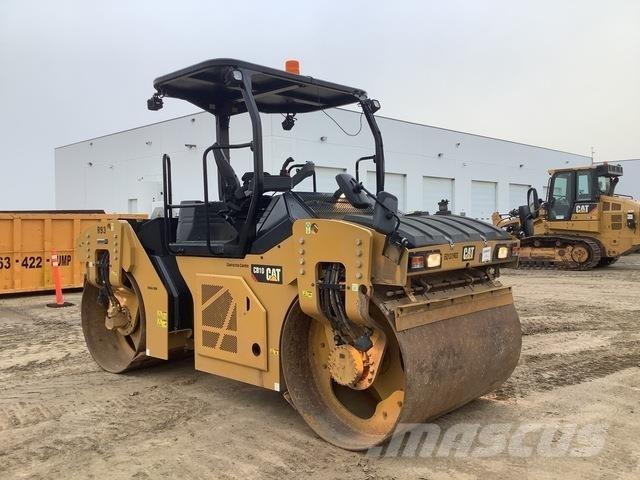 CAT CB10 Cilindri compactori dubli