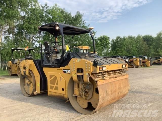 CAT CB16 Cilindri compactori dubli