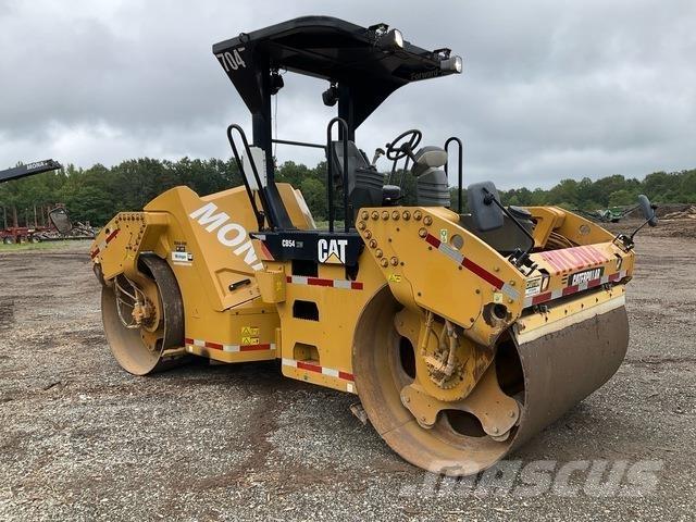 CAT CB54 Cilindri compactori dubli