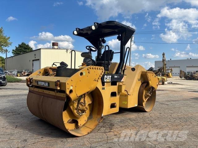 CAT CB54 XW Cilindri compactori dubli