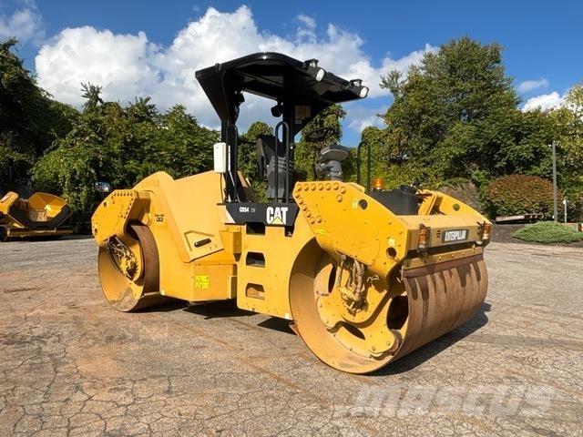 CAT CB54 XW Cilindri compactori dubli