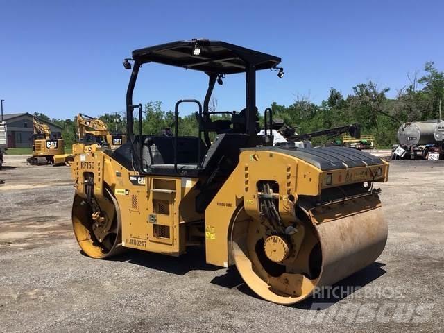 CAT CB54B Cilindri compactori dubli
