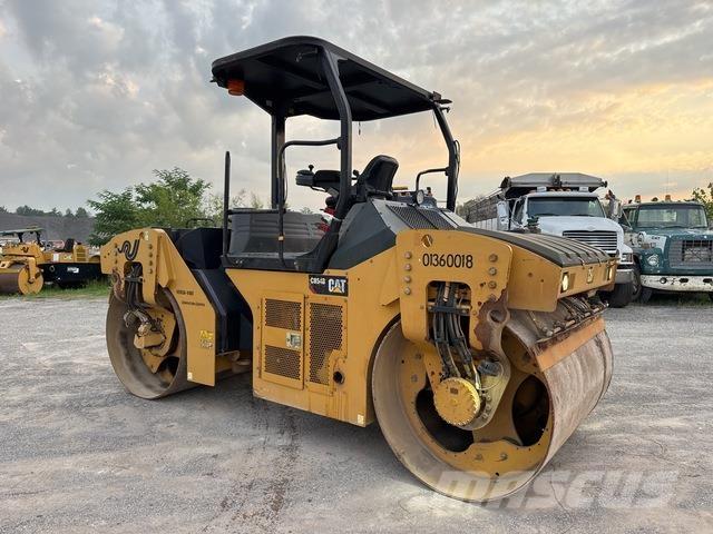 CAT CB54B Cilindri compactori dubli