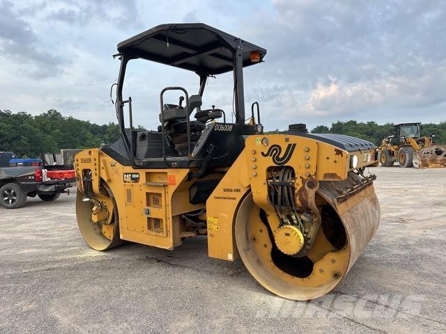 CAT CB54B Cilindri compactori dubli