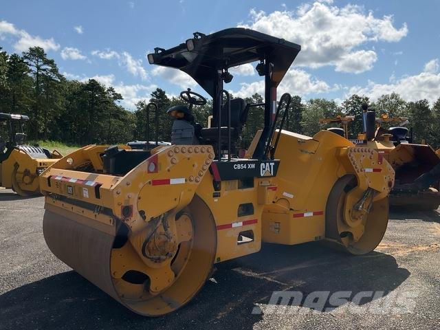 CAT CB54XW Cilindri compactori dubli