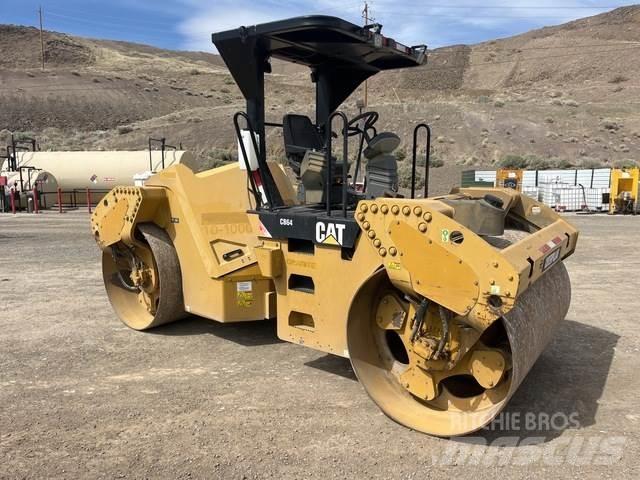 CAT CB64 Cilindri compactori dubli