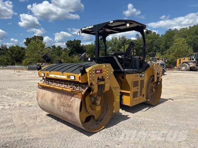 CAT CB66B Cilindri compactori dubli