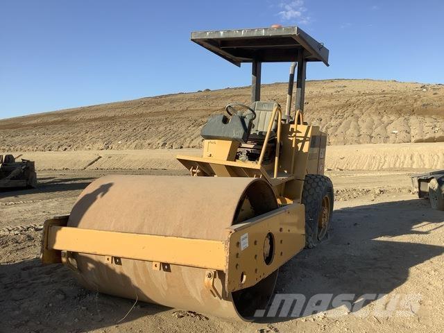 CAT CS-433C Compactoare monocilindrice
