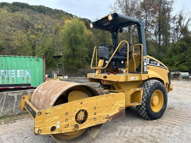 CAT CS-433E Compactoare monocilindrice