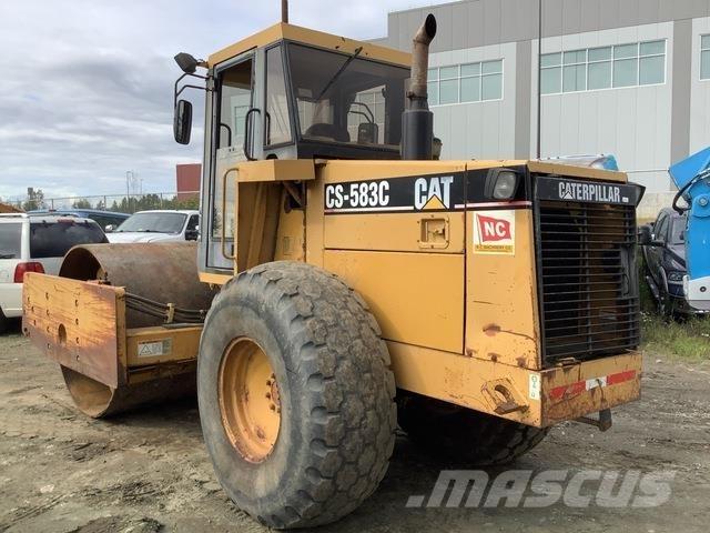 CAT CS-583C Compactoare monocilindrice