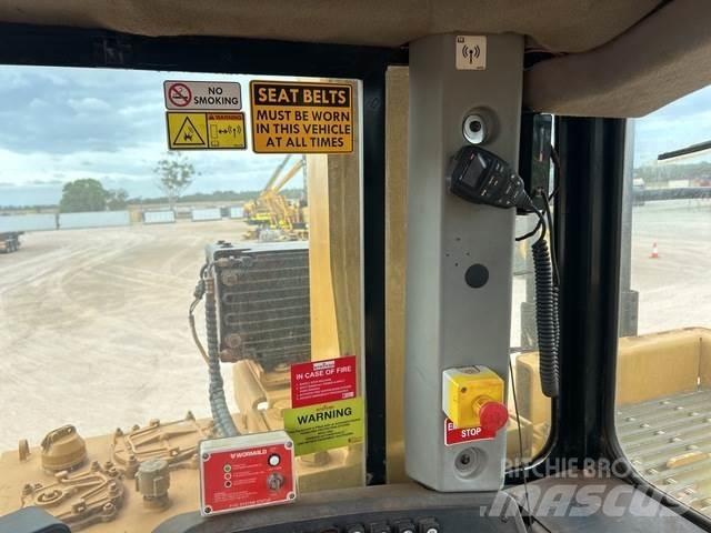 CAT D10T Buldozere pe senile