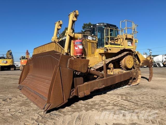 CAT D10T Buldozere pe senile