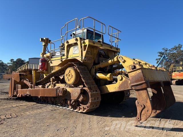 CAT D10T Buldozere pe senile