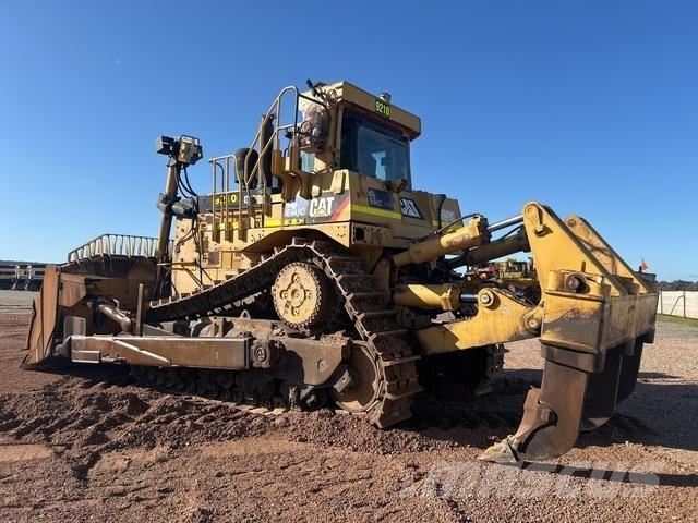CAT D10T Buldozere pe senile