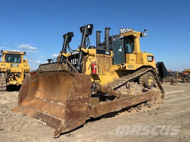 CAT D10T Buldozere pe senile