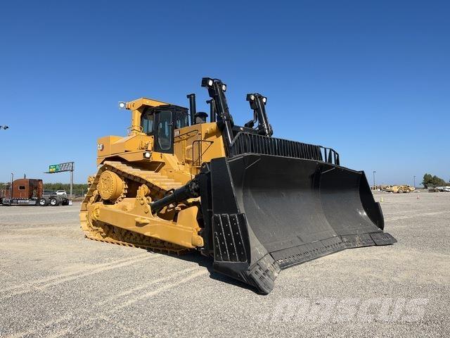 CAT D11R Buldozere pe senile