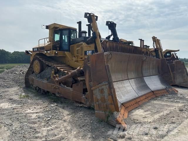 CAT D11R Buldozere pe senile