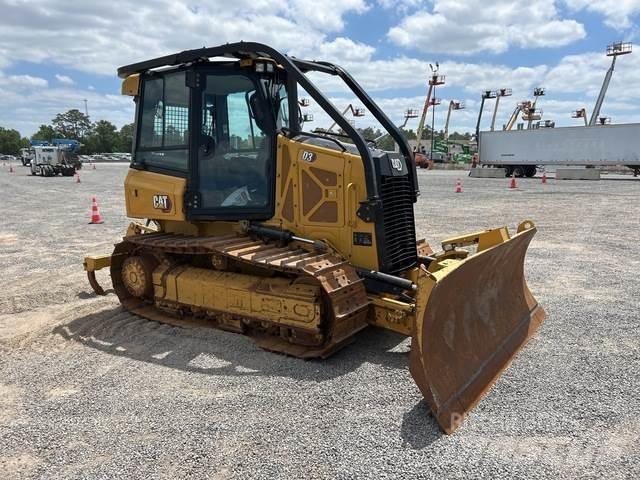 CAT D3 Buldozere pe senile